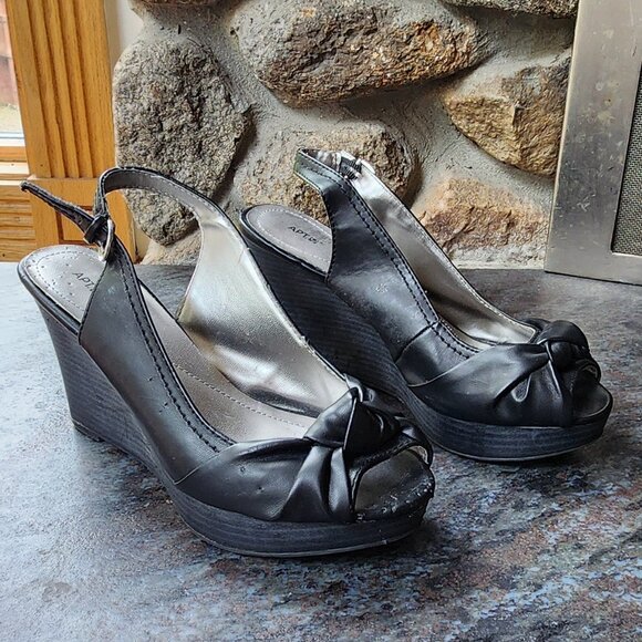 Apt. 9 Black Vegan Leather Wedge Slingbacks Size 7.5 - Picture 1 of 10